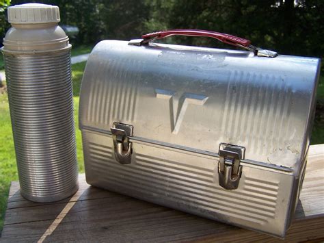 vintage metal lunch boxes with thermos for sale|antique lunch boxes metal.